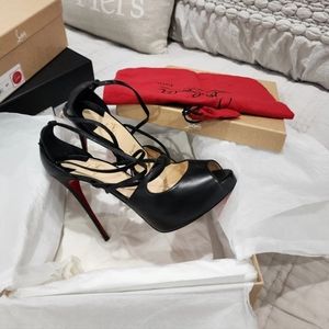 Christian Louboutin Holly